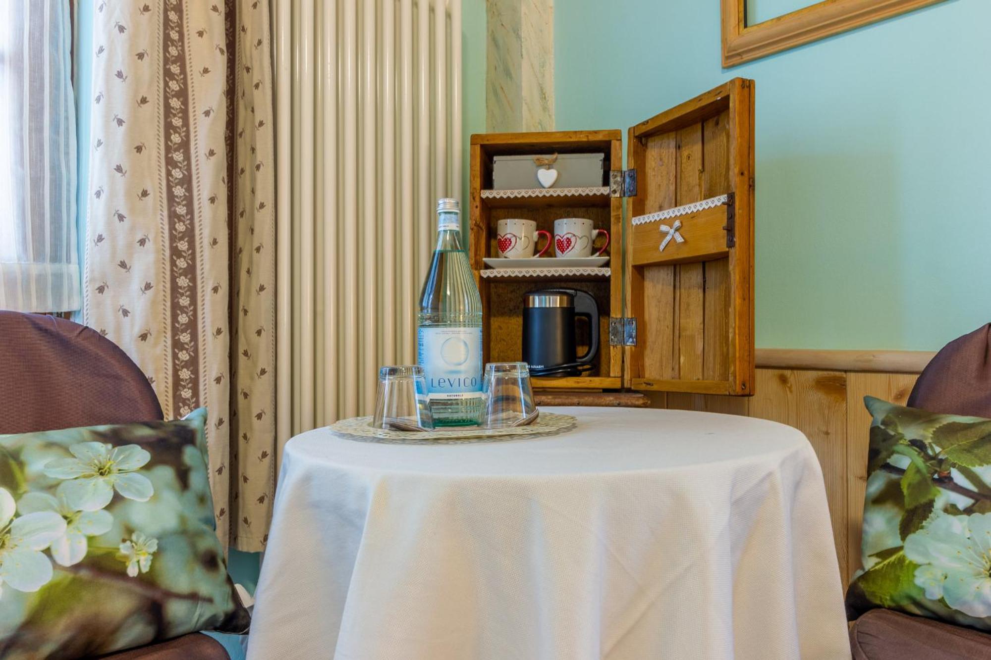B&B Alla Loggia dell'Imperatore Levico Terme Esterno foto